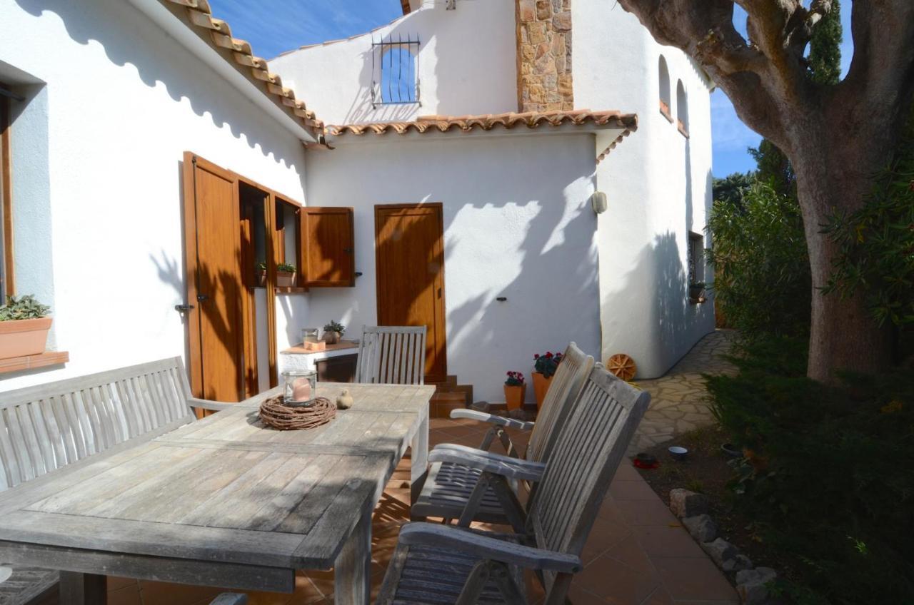 Villa Garbinell L'Escala Exterior foto
